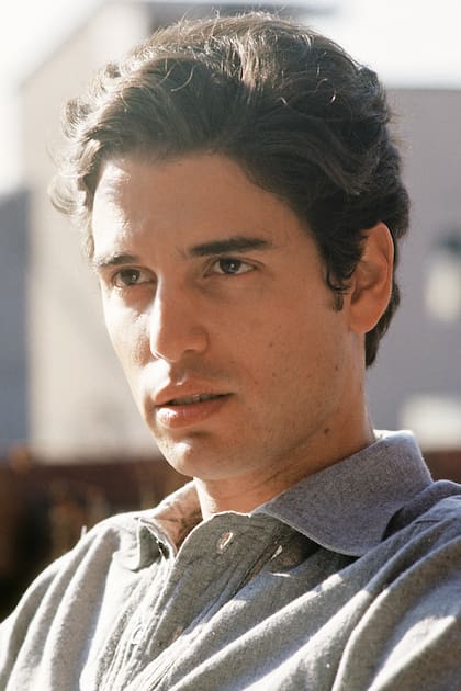 Con Chris Sarandon se conocieron mientras estudiaban Arte Dramático. Se casaron en 1967, ella adoptó su apellido y lo conservó artísticamente tras divorciarse de él en 1979