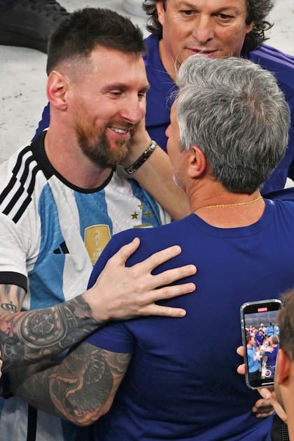 El periodista analizó la conmovedora misiva que el capitán argentino dedicó a Jorge Messi tras el fallecimiento de su padre