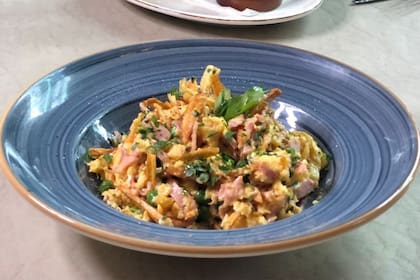 Revuelto Gramajo con huevo de campo