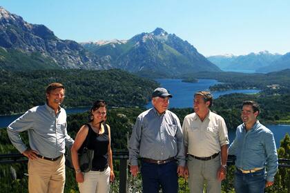 Rex Tillerson pasó su primer día en el país recorriendo Bariloche