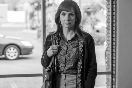 Rhea Seehorn como Kim Wexler