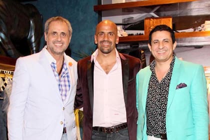 Jorge Rial, Juan Sebastián Verón y Arce en una foto de la campaña lanzada en 2013