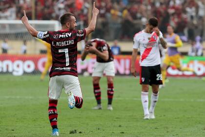 Ribeiro celebra y River se lamenta