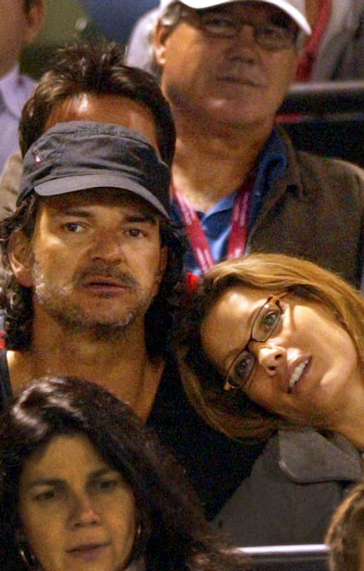 Ricardo Arjona y un final feliz en el amor junto a la modelo venezolana Deisy Arvelo