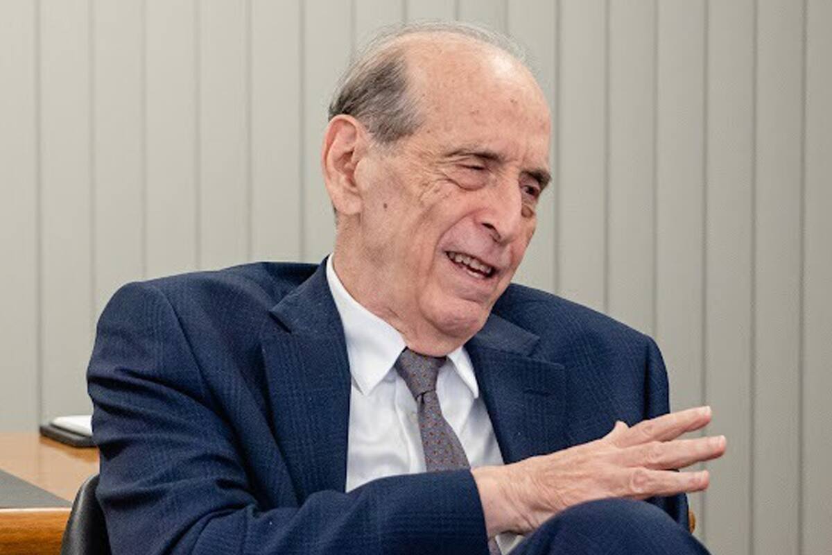 Ricardo Arriazu dijo que “la Argentina es el único país que tiene superávit gemelos en América Latina y es uno de los pocos del mundo"