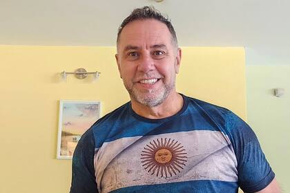 Ricardo Bustos, el periodista que fue detenido en un acto de campaña en Chubut.