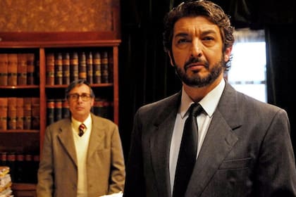 Ricardo Darín y Guillermo Francella, en una escena de El secreto de sus ojos