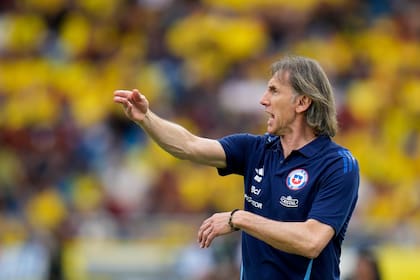 Ricardo Gareca, entrenador de Chile, sabe que su equipo está obligado a ganar frente a Perú
