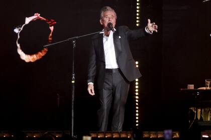 Ricardo Montaner vuelve a presentarse en vivo luego de dos años