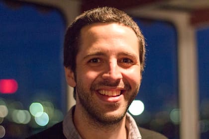 Ricardo Pérez Truglia es profesor de la Universidad de California en Los Ángeles (UCLA)