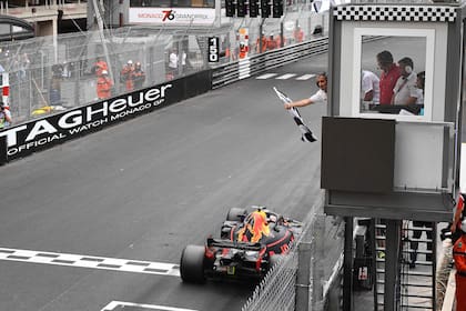 Ricciardo fue el más veloz en Mónaco y se quedó con el primer lugar en el circuito callejero