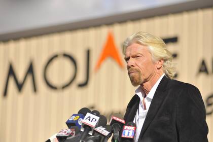 Richard Branson explicó que el sueño espacial suyo continuará pese a la tragedia