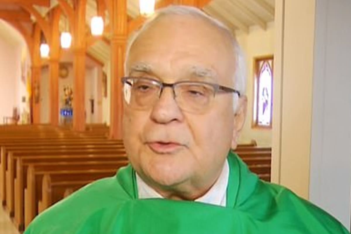 Richard Bucci, un cura de Rhode Island, afirmó que el aborto es más nocivo que la pedofilia