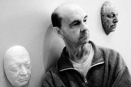 Richard Corben retratado por su esposa, Dona Corben