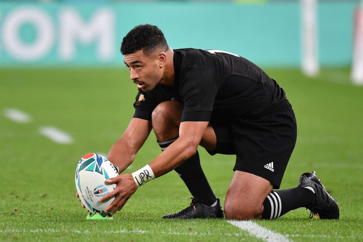 Richie Mo´unga, figura destacada en los All Blacks