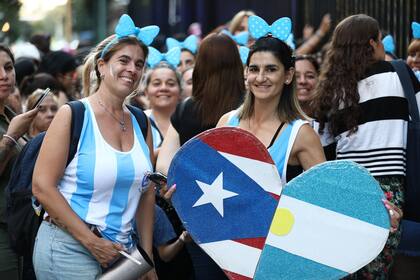 El cantante viene de presentarse en Córdoba, donde cantó para 7.500 personas