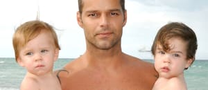 Valentino y Matteo, los hijos de Ricky Martin: cumplieron 18 y presentaron a sus novias