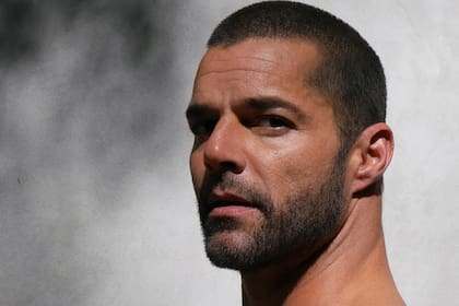 Ricky Martin sorprendió a sus fans con Pausa, su nuevo EP, que estrenó sin previo aviso en plena cuarentena