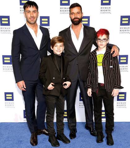Ricky Martin vuelve al país con Movimiento Tour, la gira mundial que también comparte con sus cuatro hijos: “No los dejó por nada, me los llevo a todos lados”.