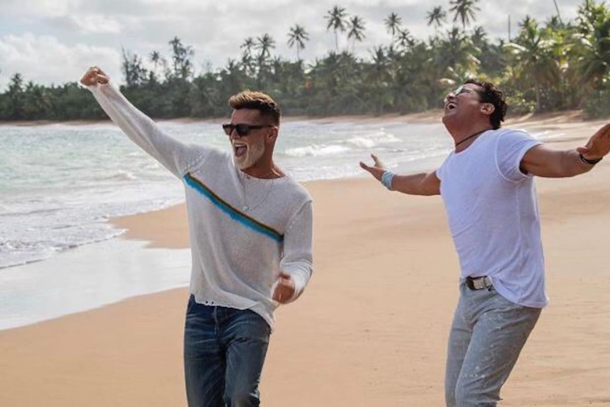Ricky Martin y Carlos Vives, en el video de su nuevo lanzamiento, "Canción bonita"