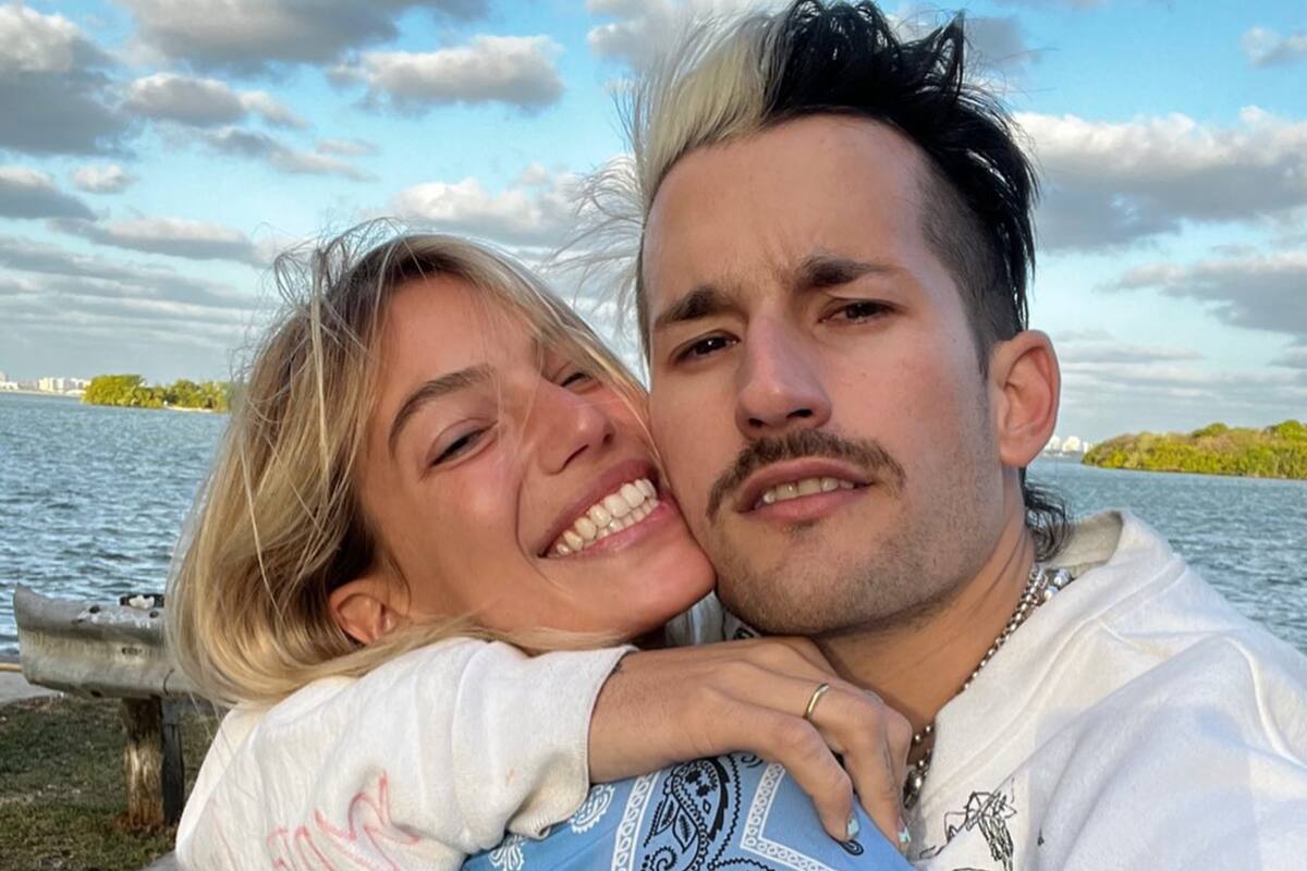 Ricky Montaner grabó a Stefi Roitman bañándose y fue muy criticado