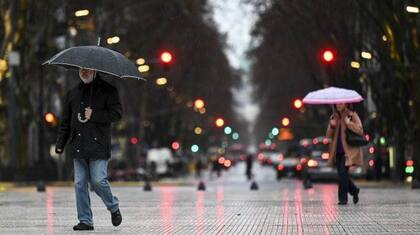 Rige una alerta amarilla por tormentas en varias provincias del territorio nacional.