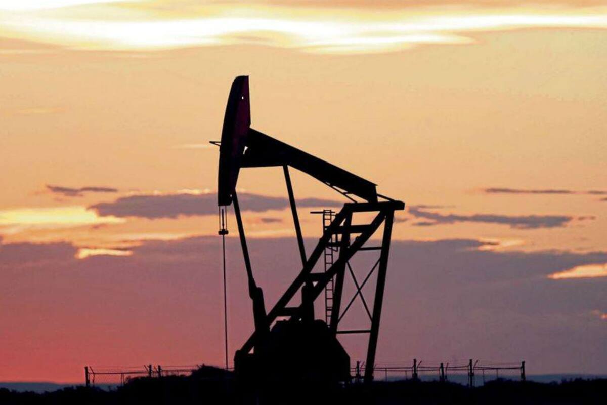 Rigen restricciones de EE.UU. para el petróleo, que aporta el 96% de los ingresos del país