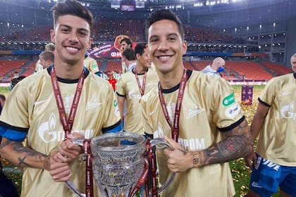 Rigoni, Driussi y Mammana (ausente en la foto) son los argentinos campeones con Zenit
