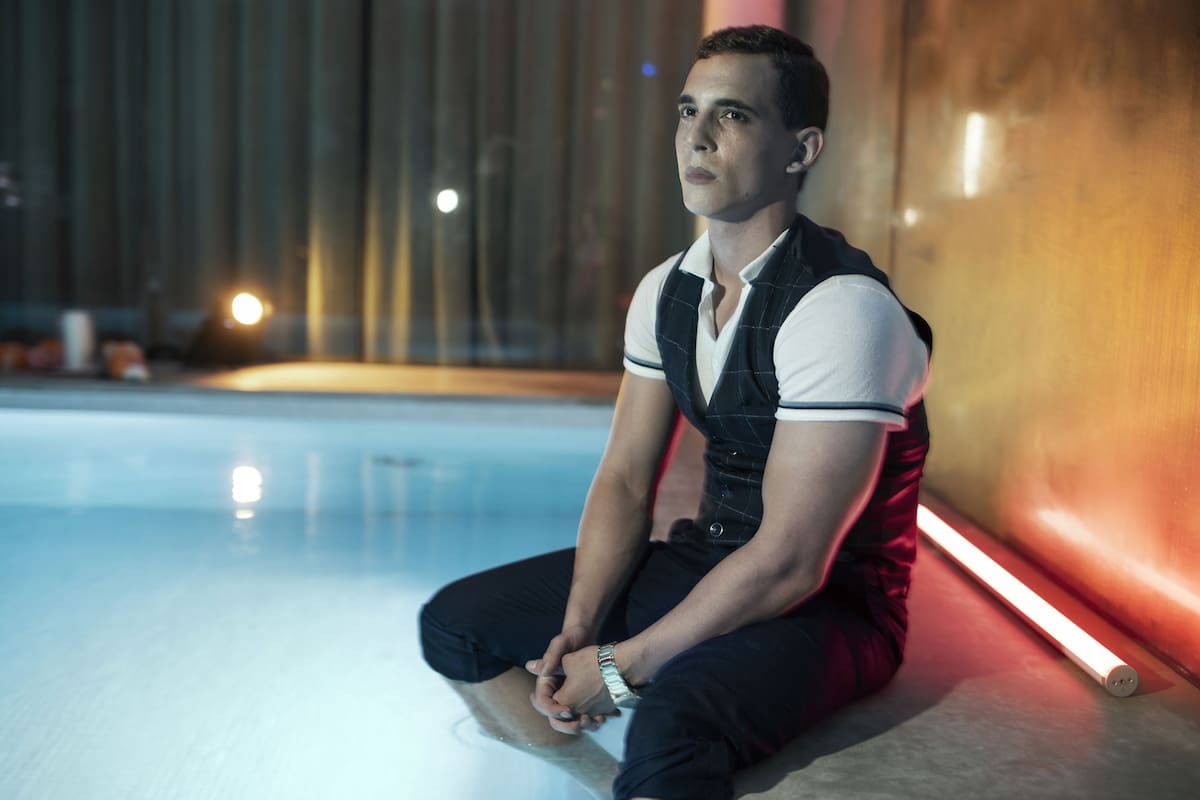 Río (Miguel Herrán), es uno de los protagonistas de la nueva serie de Netflix