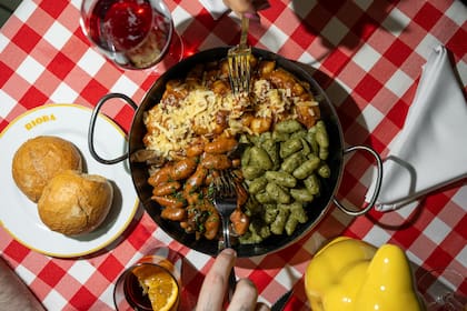 Rioba Bodegón suma a su propuesta una original Picada de Ñoquis disponible para disfrutar en sus espacios el domingo 29 de marzo durante todo el día