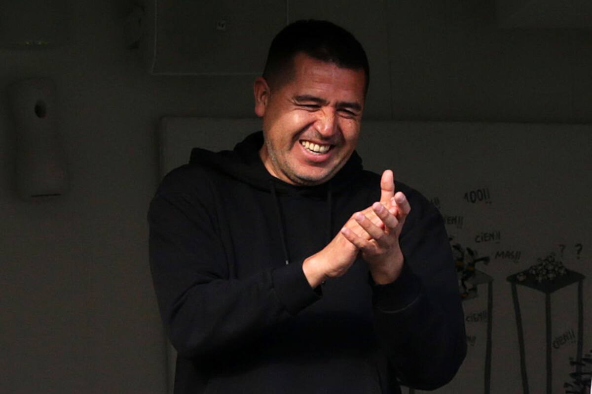 Riquelme quiere conquistar la Copa Libertadores como dirigente de Boca, pero también piensa en cómo ganar las elecciones de diciembre incluso si el equipo de Almirón no tuviera éxito en el plano internacional