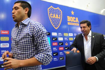 Riquelme y Angelici, una relación tirante por muchos años, con apenas islas de paz; el antagonismo entre ambos afecta al Museo de la Pasión Boquense.