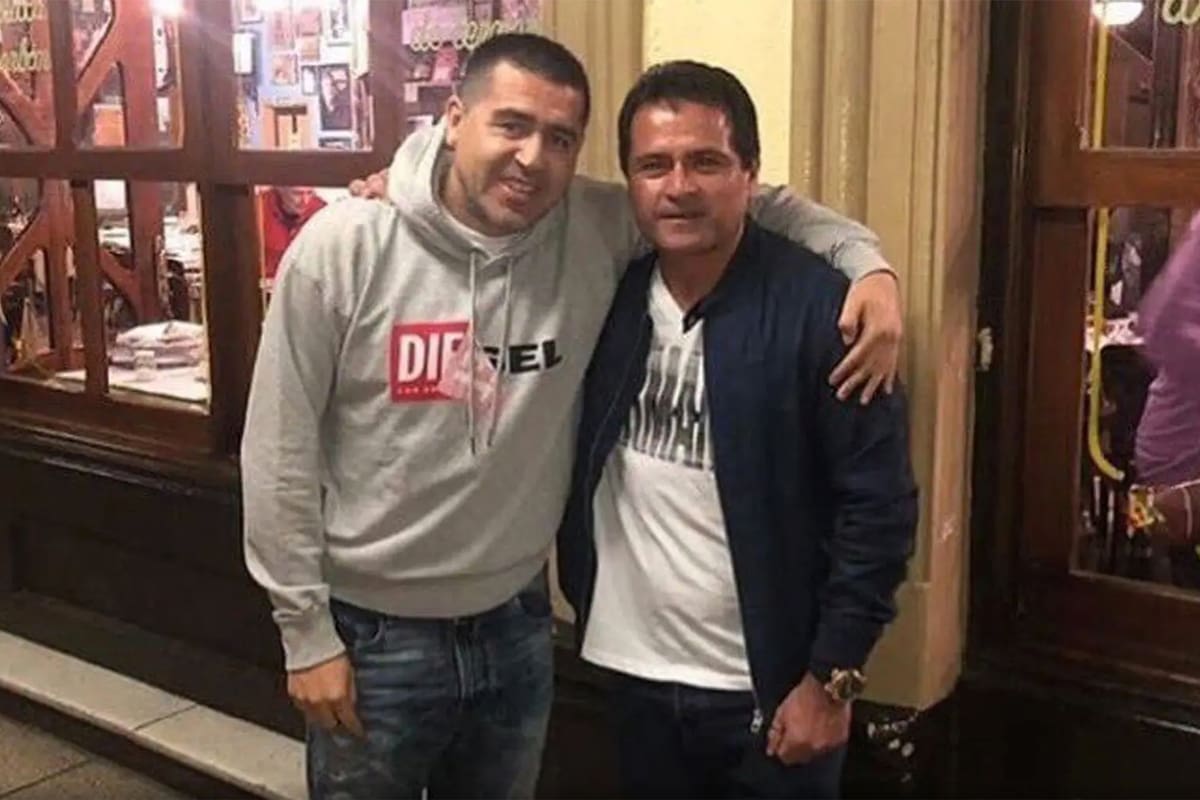 Riquelme y Marcelo Delgado, amigos y hoy miembros del Consejo de Fútbol de Boca