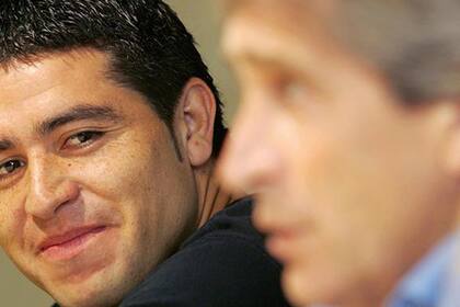 Riquelme y Pellegrini, cuando todo era alegría en Villarreal