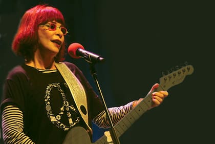 “Paulista nuclear, tropicalista y mutante medular. ¡Te vamos a extrañar mucho, chiquita hermosa!", escribió Fito Páez en su despedida a Rita Lee