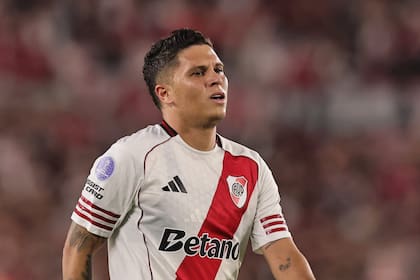 Cómo ver a River en DirecTV y DGO: cuánto sale y cómo suscribirse para seguir la Copa Sudamericana 2026