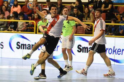 River debutó con un triunfo en el Panamericano de Clubes