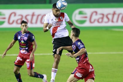River-Defensores de Pronunciamiento