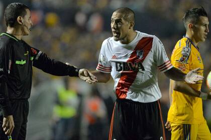 River empató en México y complicó su futuro