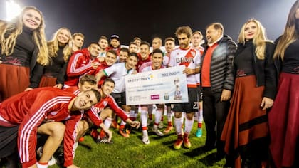 River festejó la agónica clasificación