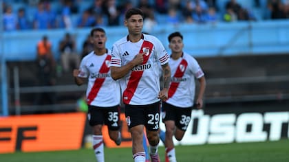 River ganó en Río Cuarto con el gol de penal marcado por Montiel