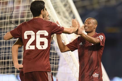 River goleó en su primer amistoso de la pretemporada a Chivas de Guadalajara