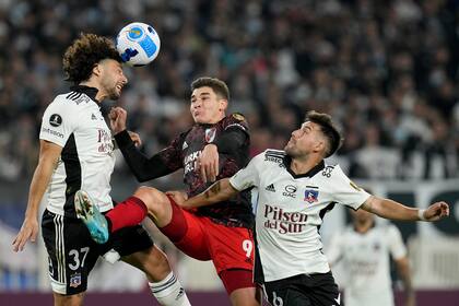 River recibe a Colo Colo en el Monumental