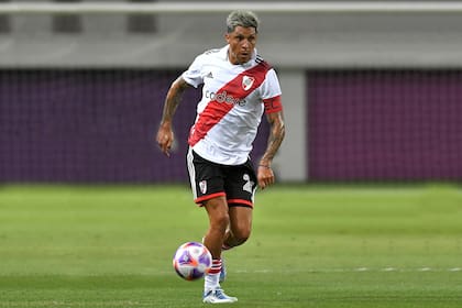 River se midió con Unión La Calera de Chile a fines de diciembre y Enzo Pérez fue el patrón del mediocampo