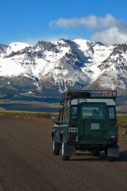 Road trip: en 124 kilómeros, un camino solitario entre lagos, ríos patagónicos y la cordillera
