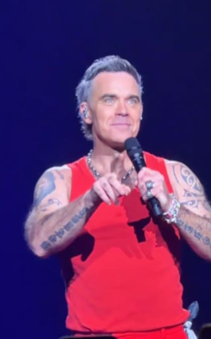 Robbie Williams hizo un guiño a una historia de su paso por la Argentina (Captura: X)