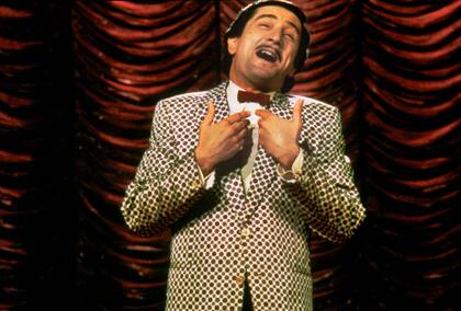 Robert De Niro como un aspirante a estrella de la televisión en El rey de la comedia