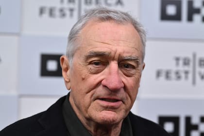 Robert De Niro lució algo cansado en la apertura del festival