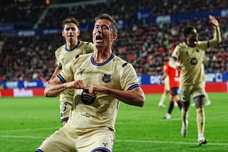 Con polémica inicial, un susto y una ráfaga de goles: Barcelona ganó y espera al domingo para festejar