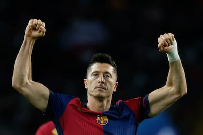 Robert Lewandowski es la principal carta de gol de Barcelona, que visita a Real Madrid